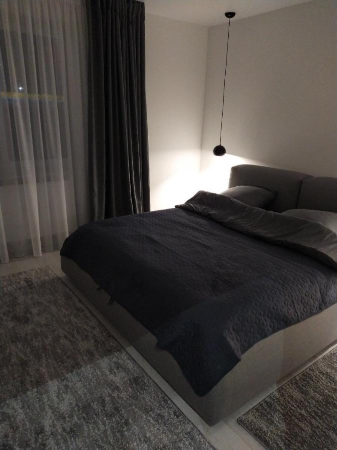 New Modern Apartment Uzhhorod Εξωτερικό φωτογραφία