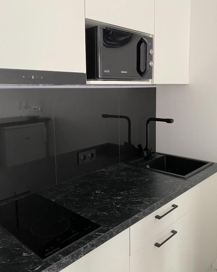 New Modern Apartment Uzhhorod Εξωτερικό φωτογραφία
