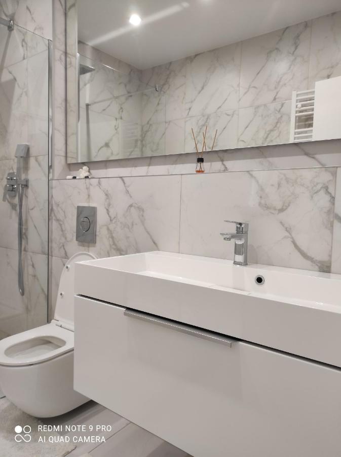 New Modern Apartment Uzhhorod Εξωτερικό φωτογραφία