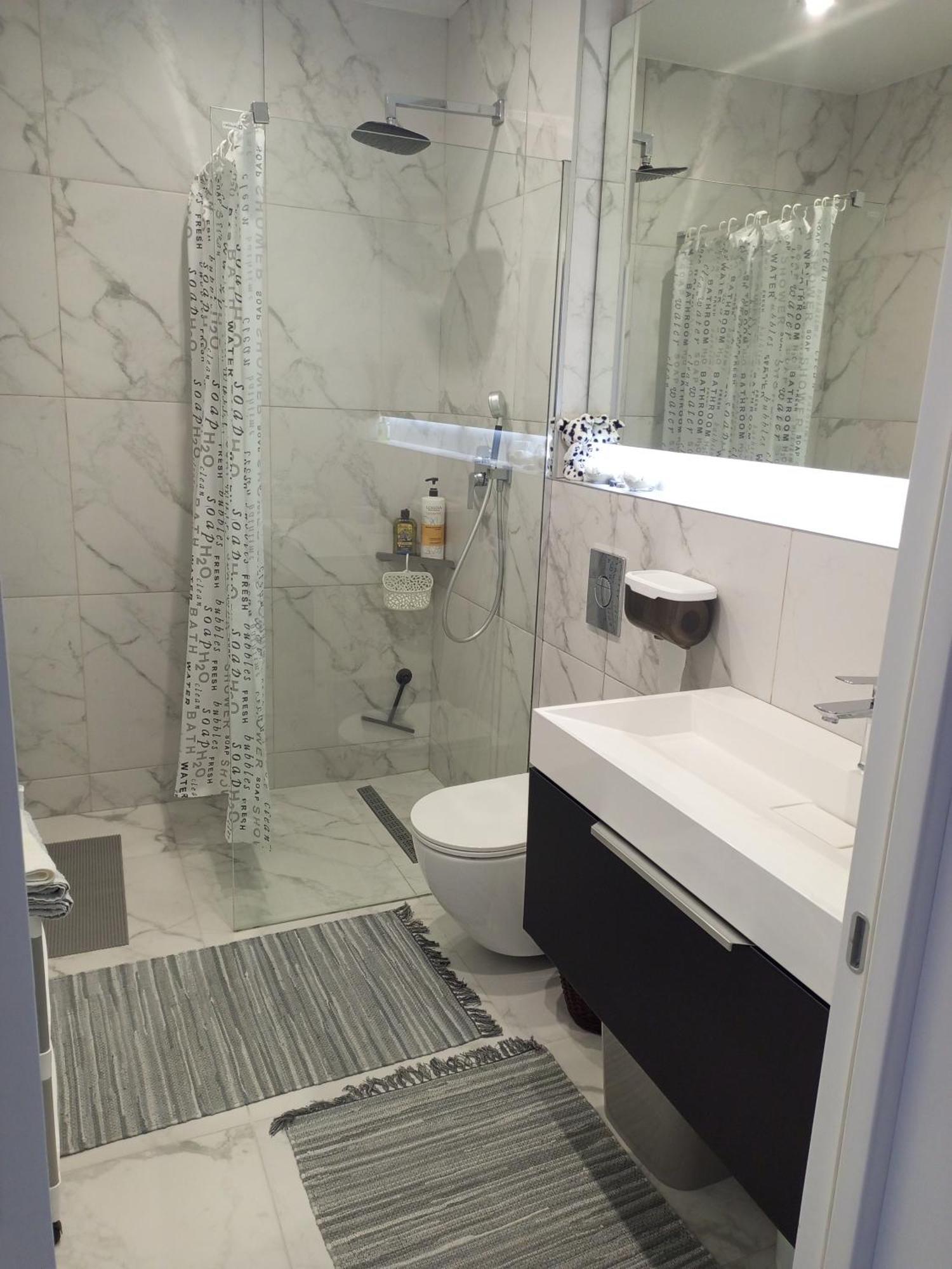 New Modern Apartment Uzhhorod Εξωτερικό φωτογραφία